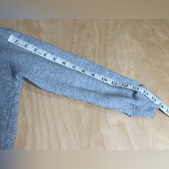 Get The Gallop Graphic Hoodie Girls 5/6 Years Old. - Picture 11 of 11